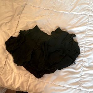 Women's boutique skort with ruffles